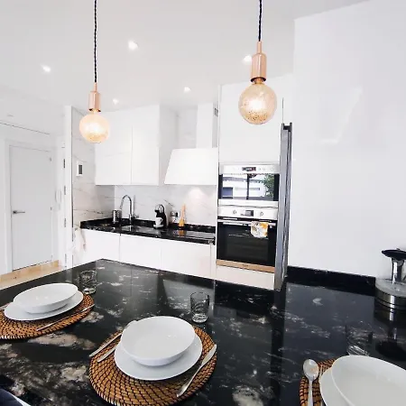 Magnifique A 5 Min A Pied De La Apartman *